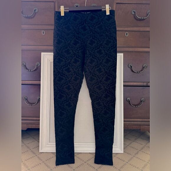 Lysse performance leggings with flocled velvet detail S NWOT - Picture 1 of 10